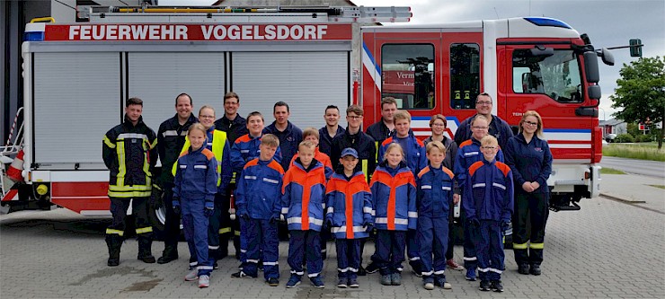 Berufsfeuerwehrtag bei der Jugenfeuerwehr